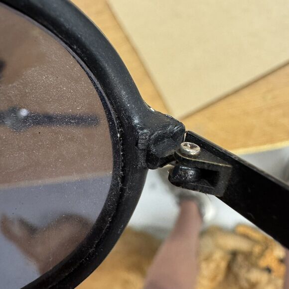 Vintage "Sports" Mens Aviator Sunglasses Black Frames - READ - LN - Picture 3 of 4